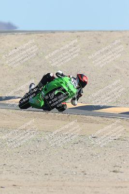 media/Oct-05-2025-CVMA (Sun) [[beeef4f201]]/Race 11-500-400(4)-350 Supersport/